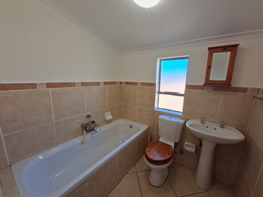 3 Bedroom Property for Sale in Illiondale Gauteng