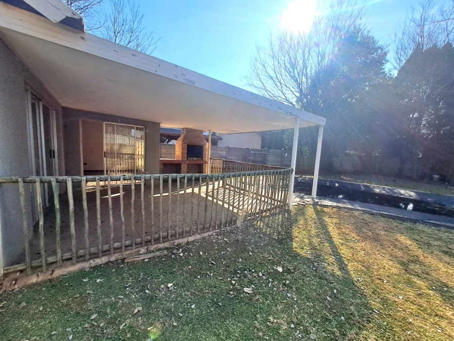 To Let 3 Bedroom Property for Rent in Arcon Park Gauteng