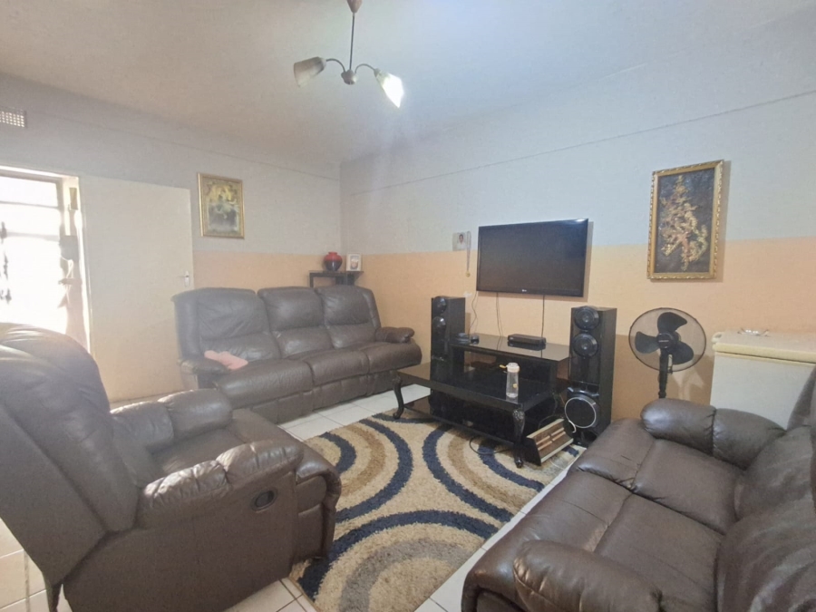 1 Bedroom Property for Sale in Vereeniging Gauteng