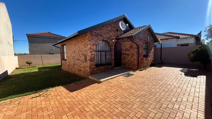 3 Bedroom Property for Sale in The Orchards Gauteng