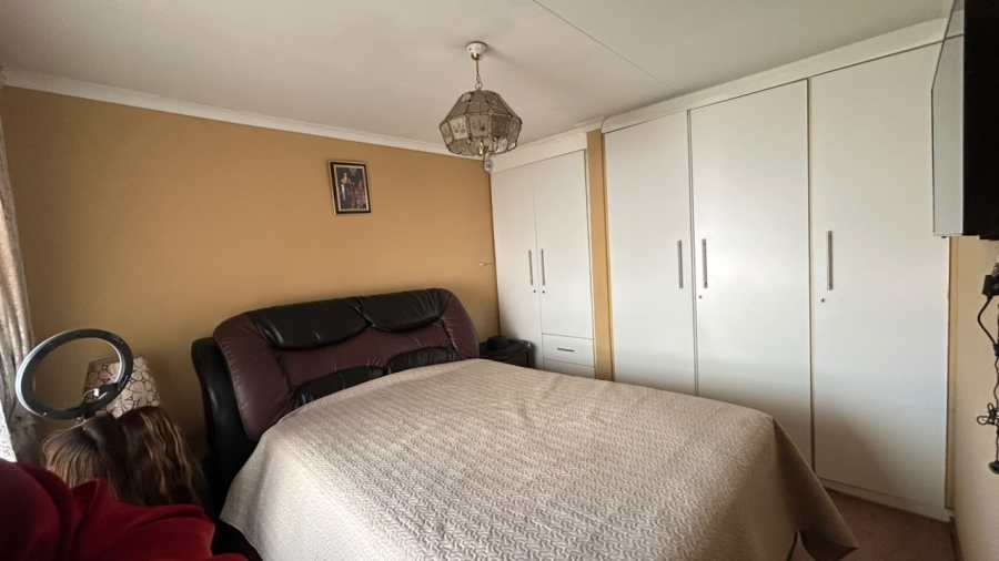 3 Bedroom Property for Sale in The Orchards Gauteng