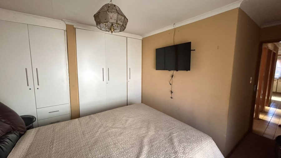 3 Bedroom Property for Sale in The Orchards Gauteng