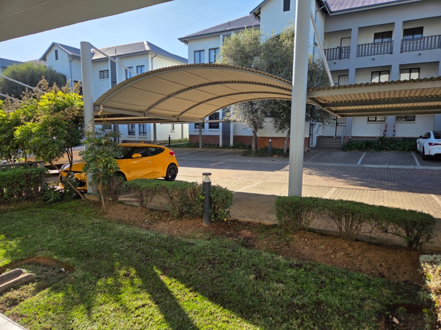 To Let 1 Bedroom Property for Rent in Chartwell Gauteng
