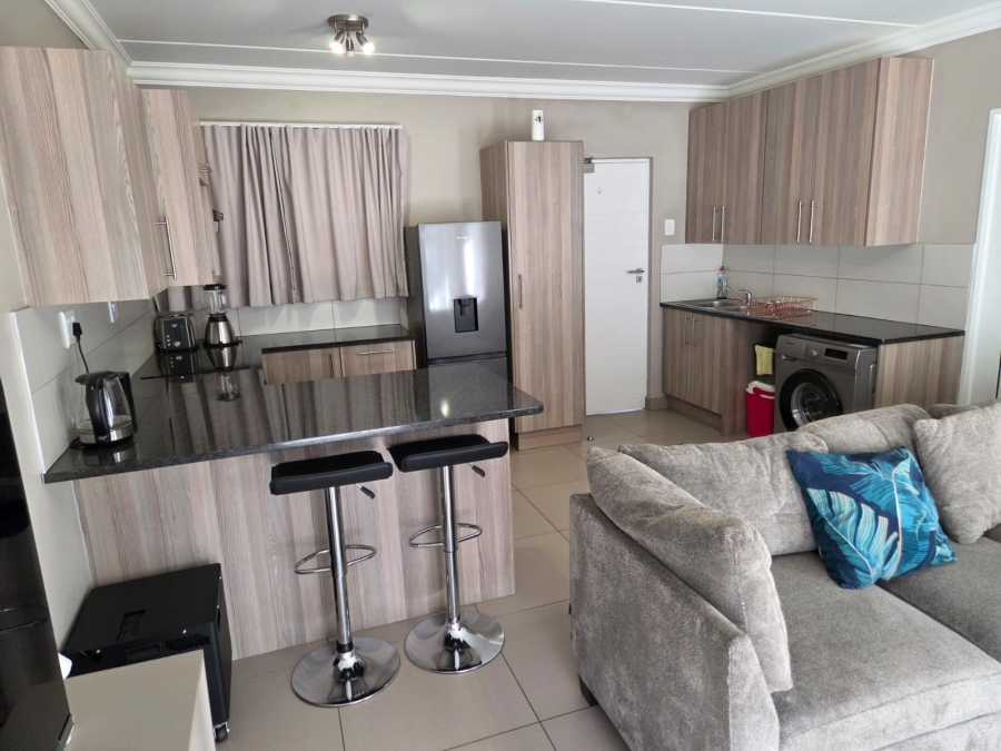 To Let 1 Bedroom Property for Rent in Chartwell Gauteng