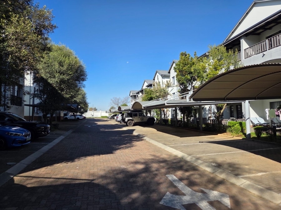 To Let 1 Bedroom Property for Rent in Chartwell Gauteng