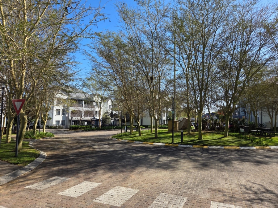 To Let 1 Bedroom Property for Rent in Chartwell Gauteng