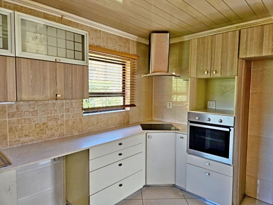 3 Bedroom Property for Sale in Rhodesfield Gauteng