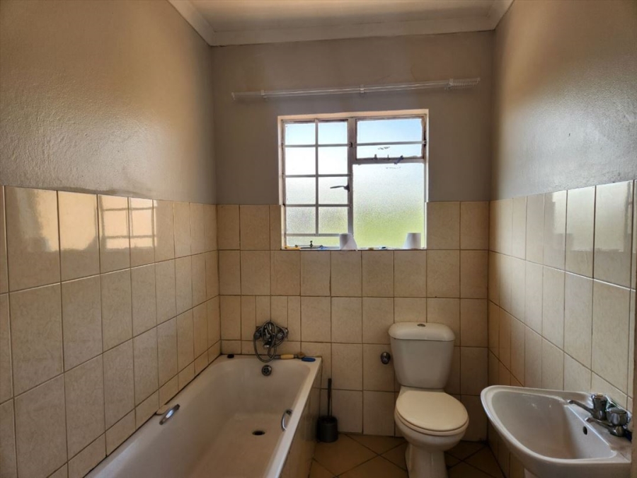 2 Bedroom Property for Sale in Kempton Park Central Gauteng