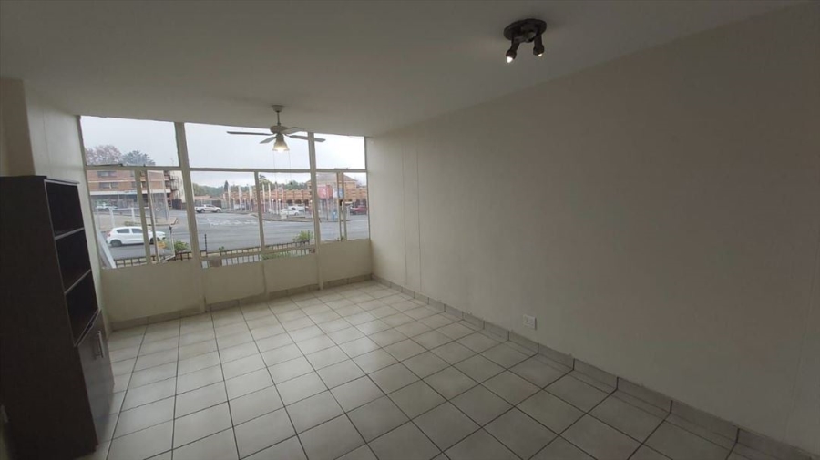 1 Bedroom Property for Sale in Kempton Park Central Gauteng