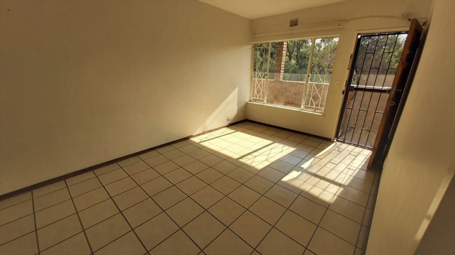 2 Bedroom Property for Sale in Croydon Gauteng
