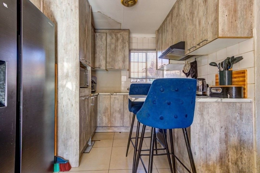3 Bedroom Property for Sale in Birchleigh Gauteng