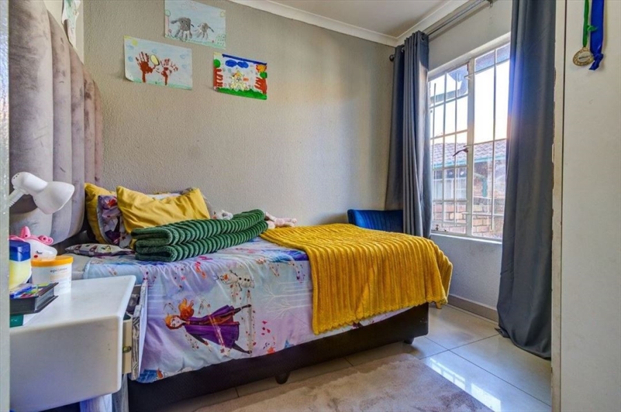 3 Bedroom Property for Sale in Birchleigh Gauteng