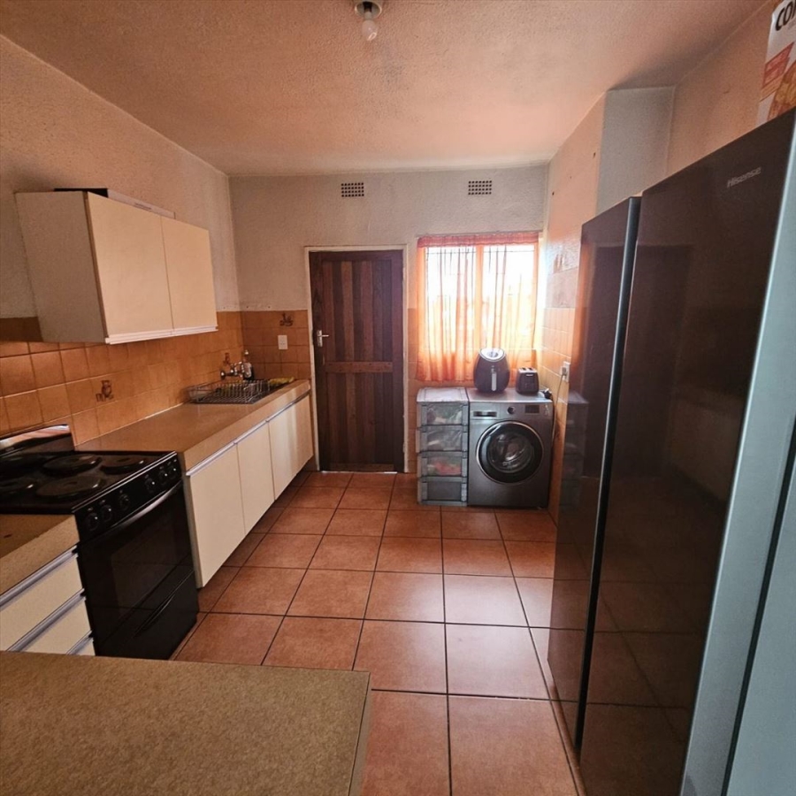 2 Bedroom Property for Sale in Birchleigh Gauteng