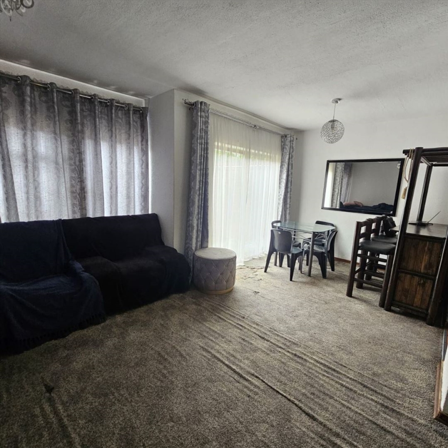 2 Bedroom Property for Sale in Birchleigh Gauteng