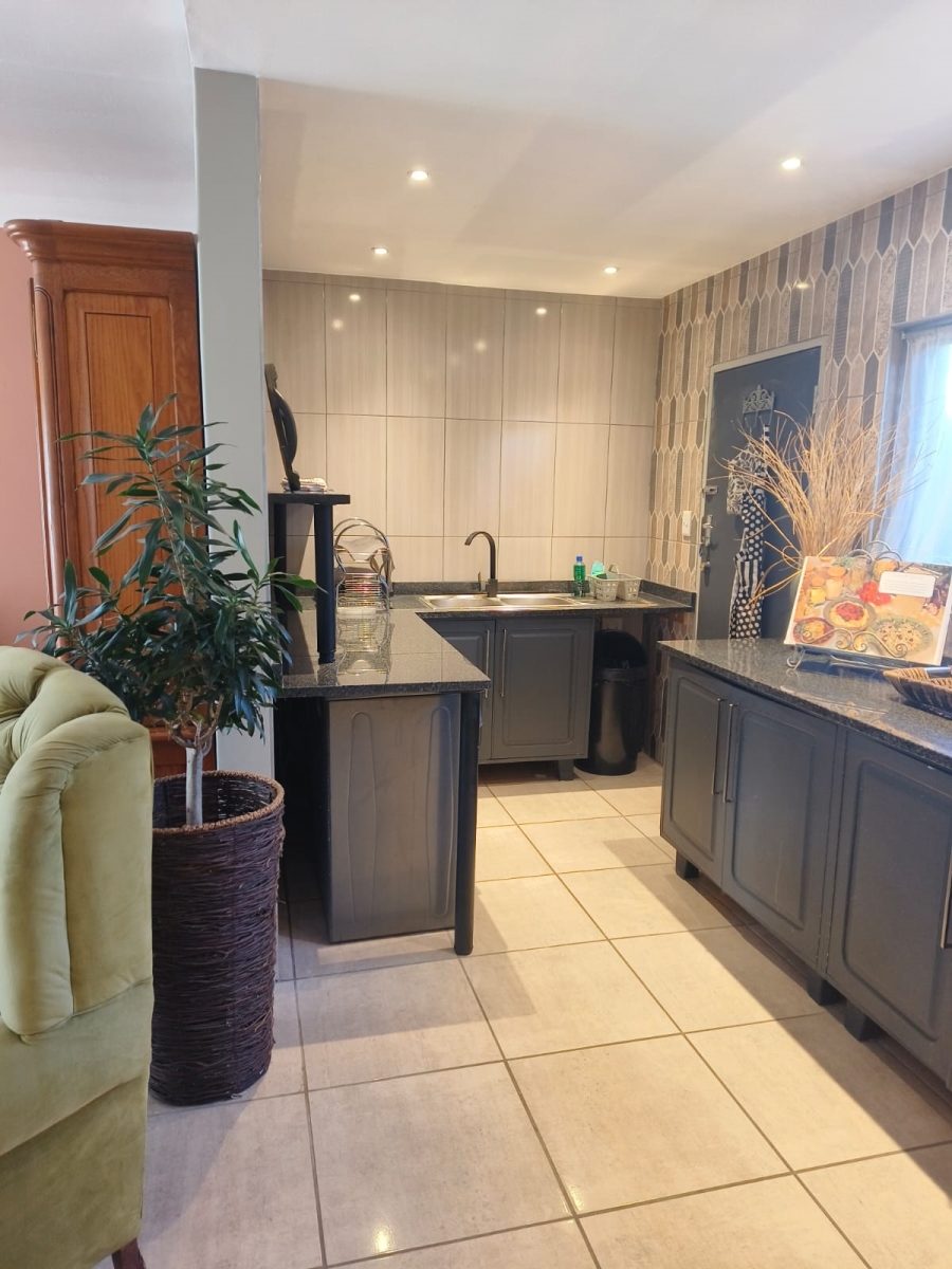 4 Bedroom Property for Sale in Arcadia Gauteng