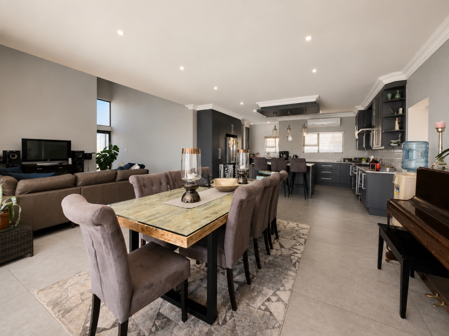 3 Bedroom Property for Sale in Homes Haven Gauteng
