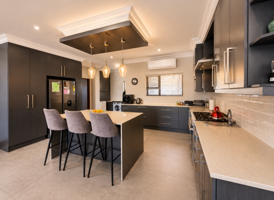 3 Bedroom Property for Sale in Homes Haven Gauteng