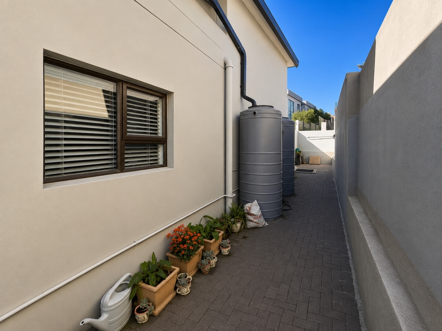 3 Bedroom Property for Sale in Homes Haven Gauteng