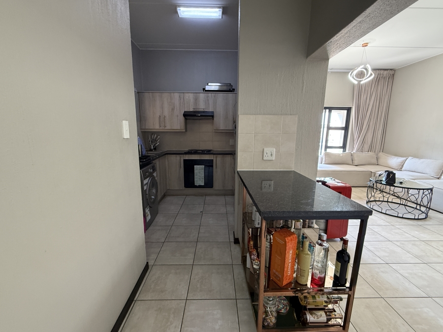 To Let 3 Bedroom Property for Rent in Barbeque Downs Gauteng