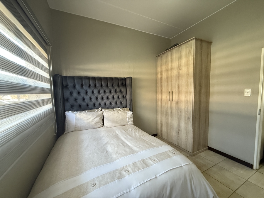 To Let 3 Bedroom Property for Rent in Barbeque Downs Gauteng