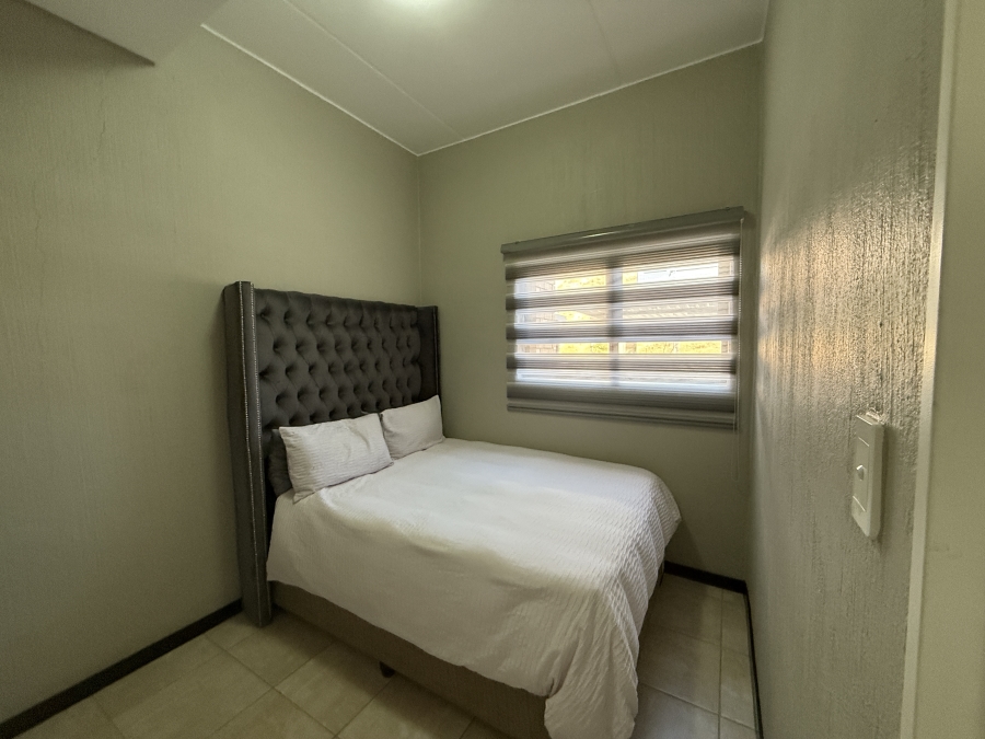 To Let 3 Bedroom Property for Rent in Barbeque Downs Gauteng