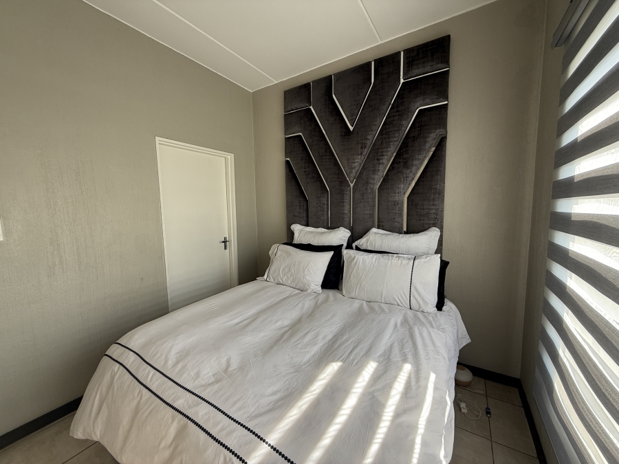 To Let 3 Bedroom Property for Rent in Barbeque Downs Gauteng