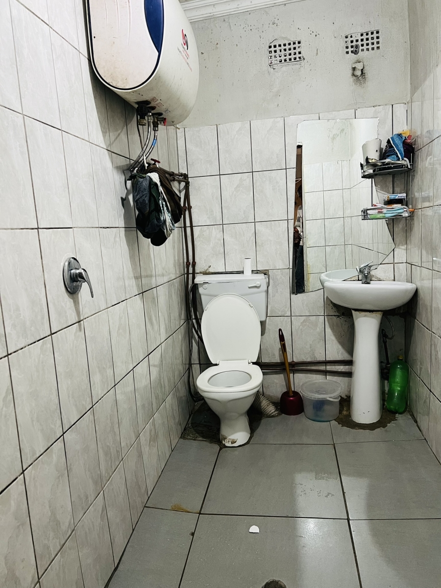 6 Bedroom Property for Sale in Kensington Gauteng