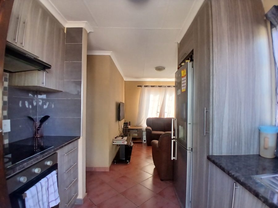 3 Bedroom Property for Sale in Elandspoort Gauteng