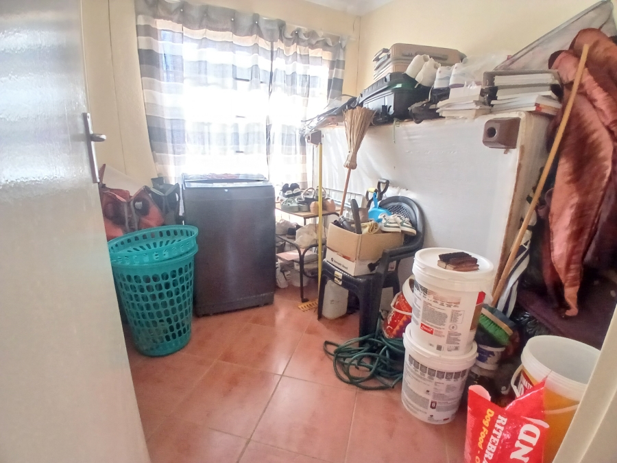 3 Bedroom Property for Sale in Elandspoort Gauteng