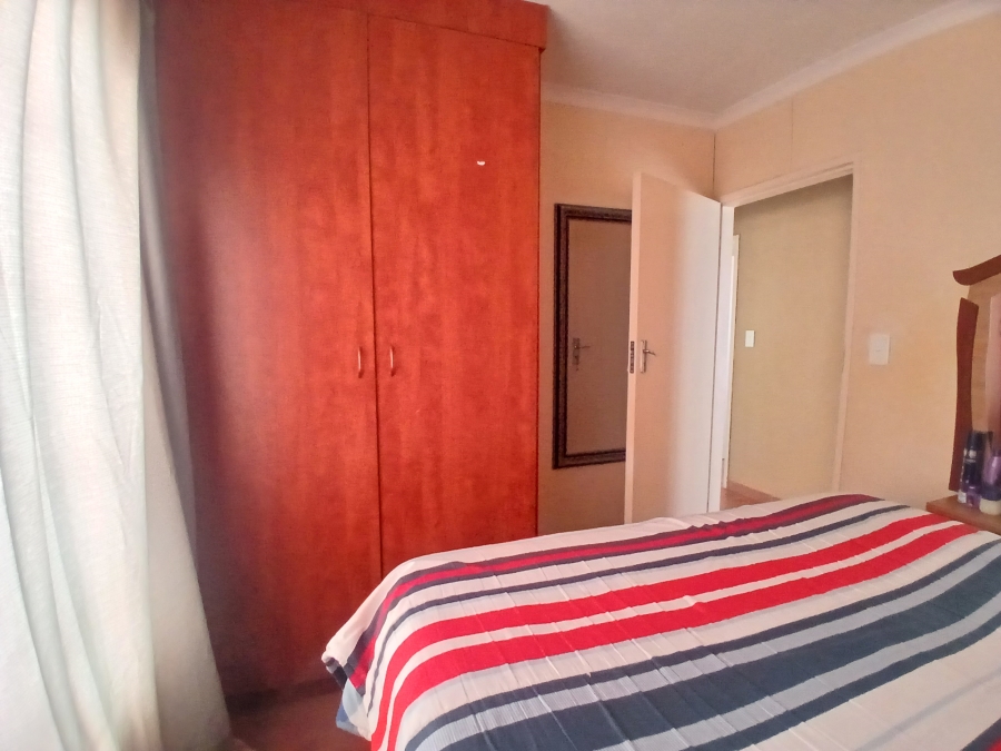 3 Bedroom Property for Sale in Elandspoort Gauteng