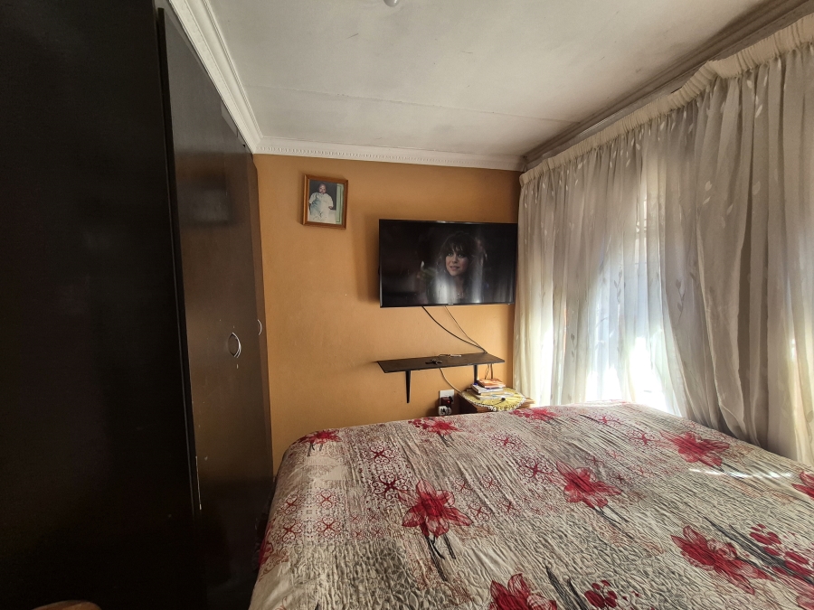 3 Bedroom Property for Sale in Etwatwa Gauteng