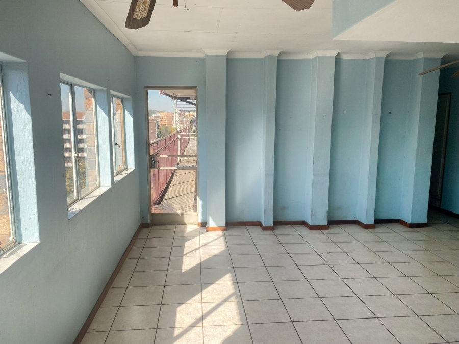 2 Bedroom Property for Sale in Sunnyside Gauteng