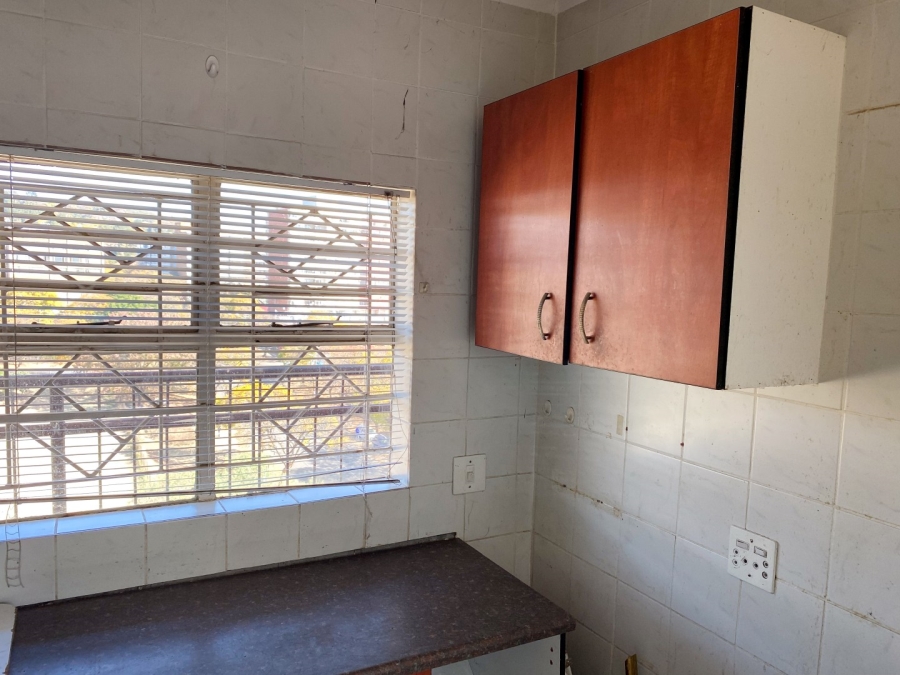 2 Bedroom Property for Sale in Sunnyside Gauteng