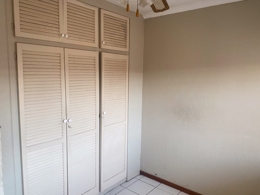 2 Bedroom Property for Sale in Sunnyside Gauteng