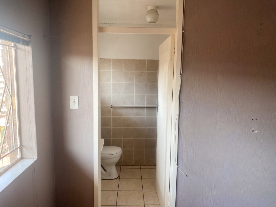2 Bedroom Property for Sale in Sunnyside Gauteng