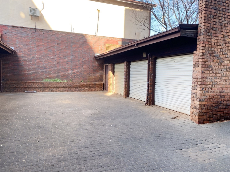 2 Bedroom Property for Sale in Sunnyside Gauteng