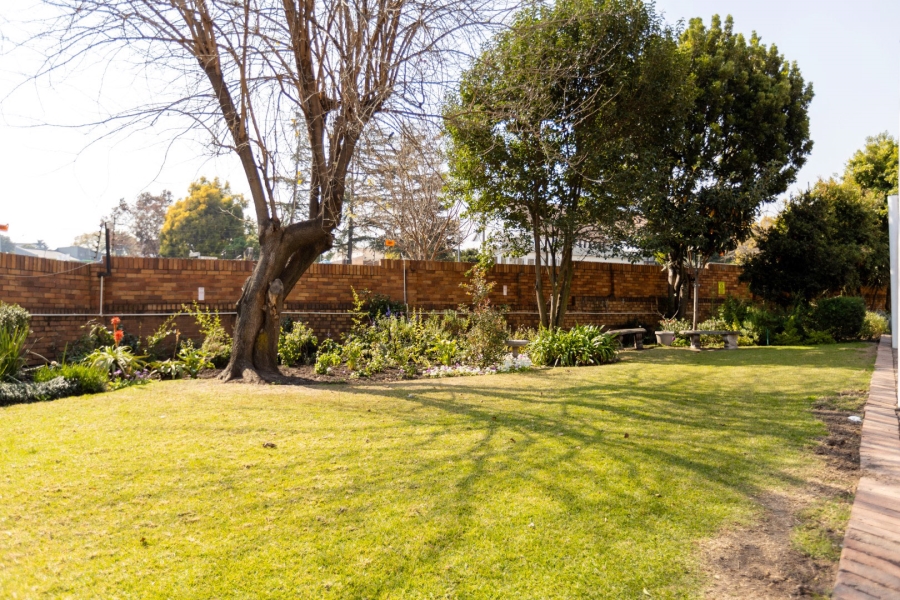 3 Bedroom Property for Sale in Waverley Gauteng