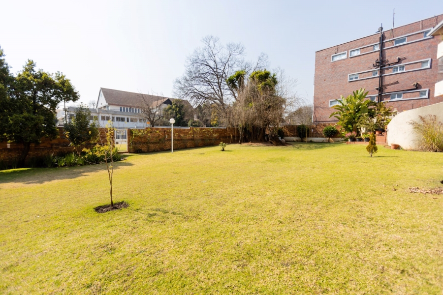 3 Bedroom Property for Sale in Waverley Gauteng
