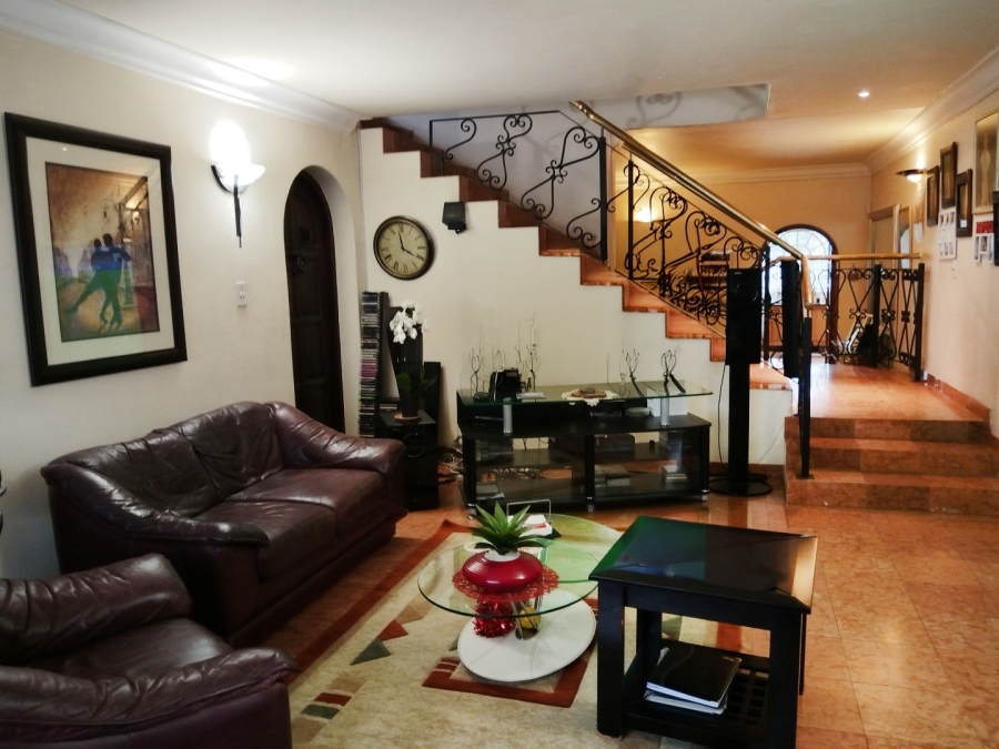 4 Bedroom Property for Sale in Observatory Gauteng