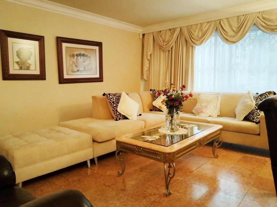 4 Bedroom Property for Sale in Observatory Gauteng