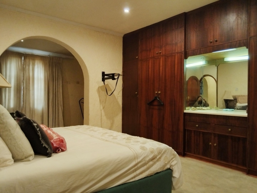 4 Bedroom Property for Sale in Observatory Gauteng