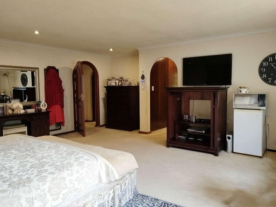 4 Bedroom Property for Sale in Observatory Gauteng