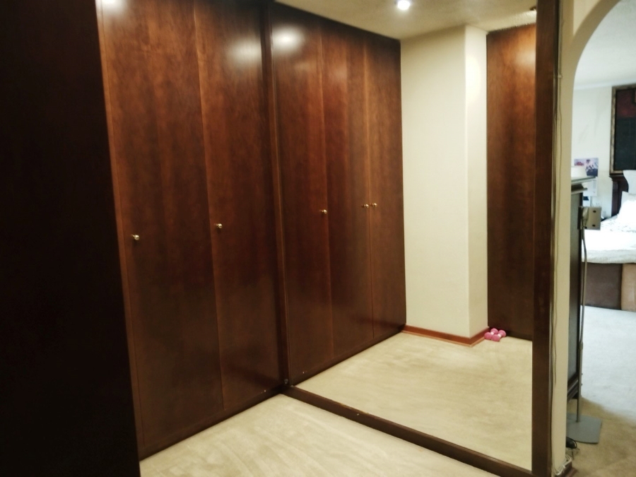 4 Bedroom Property for Sale in Observatory Gauteng
