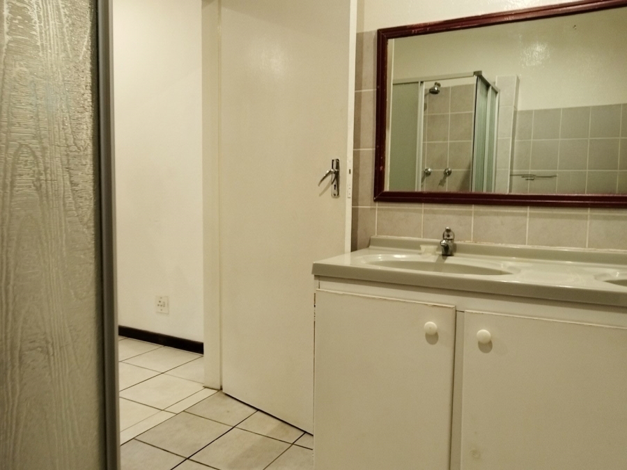 4 Bedroom Property for Sale in Observatory Gauteng