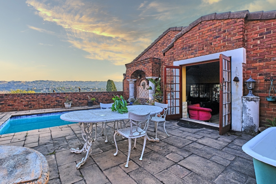 4 Bedroom Property for Sale in Helderkruin Gauteng