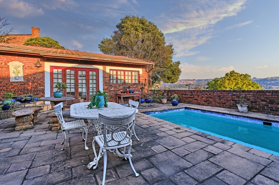 4 Bedroom Property for Sale in Helderkruin Gauteng