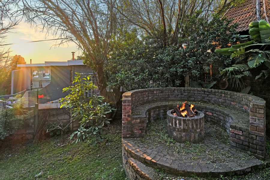 4 Bedroom Property for Sale in Helderkruin Gauteng