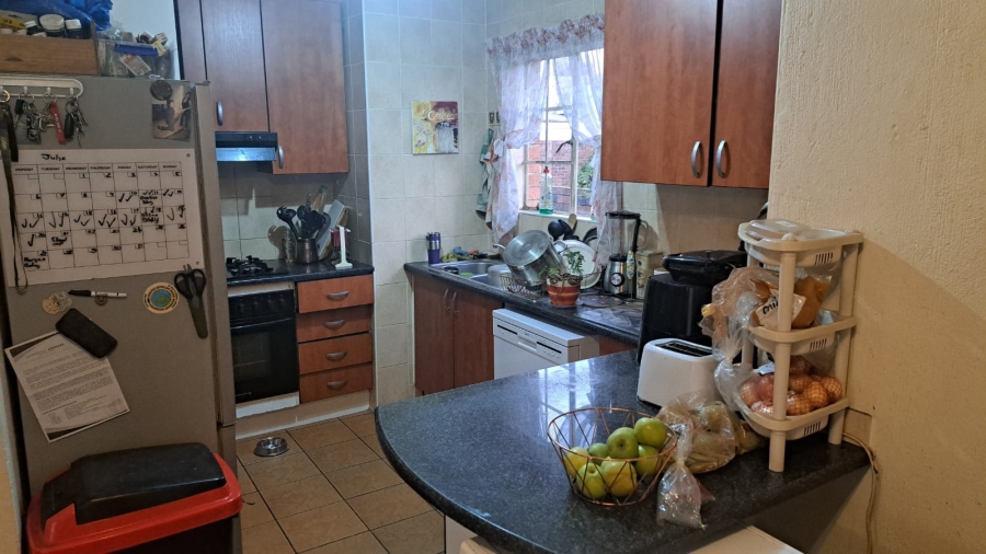 3 Bedroom Property for Sale in West Village Gauteng