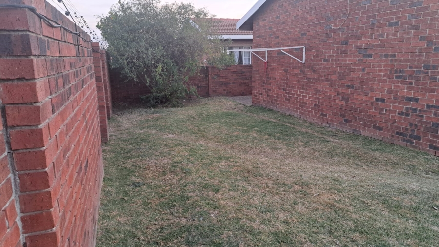3 Bedroom Property for Sale in West Village Gauteng