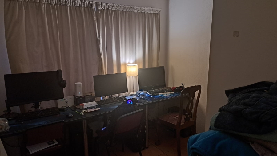 3 Bedroom Property for Sale in West Village Gauteng